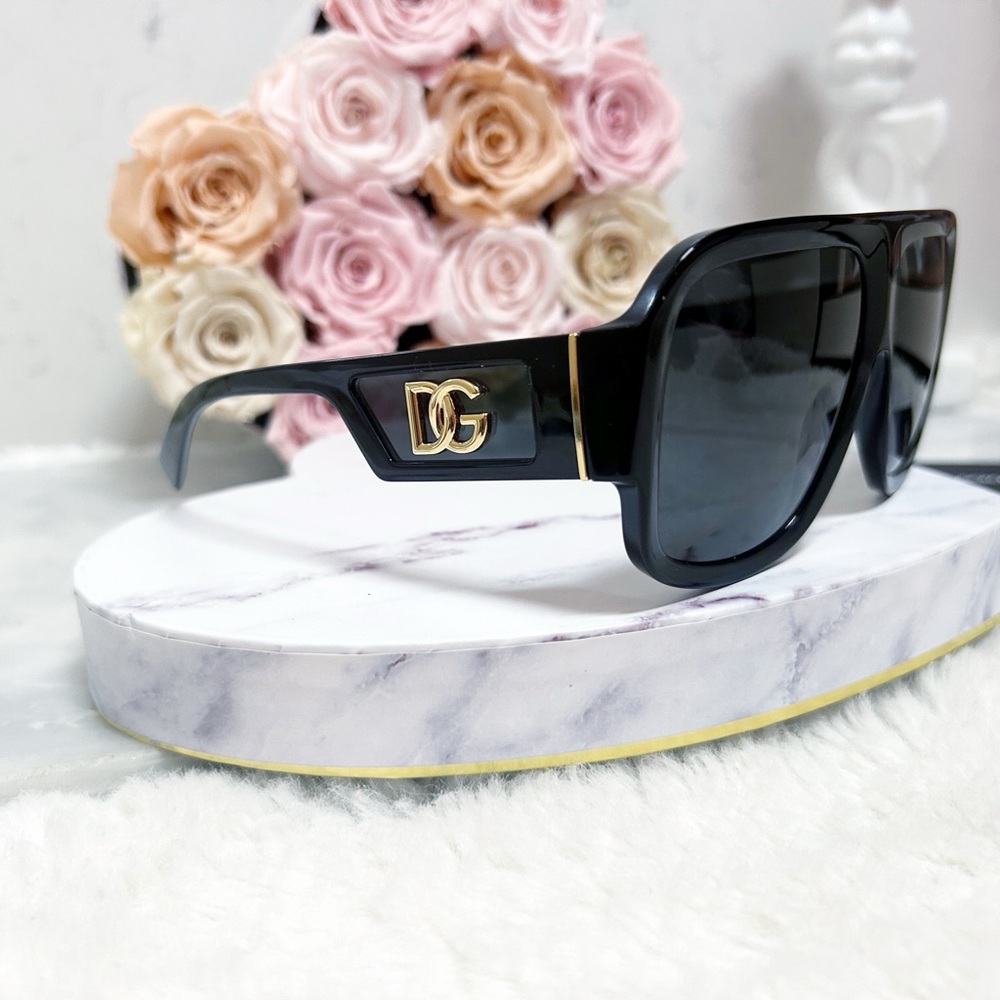 Authentic Dolce & Gabbana Black & Gold DG Mask Unisex Sunglasses - Picture 11 of 13